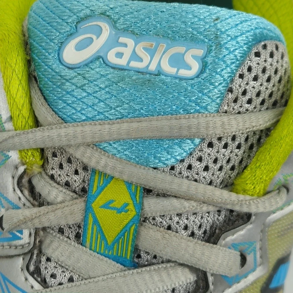 Asics GT 2000 4 Shoes Womens 10.5 2A Running Sneakers T659N Silver Multicolor